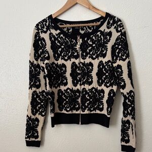 Double Zero Beige and Black Floral Zip-Front Women's Sweater